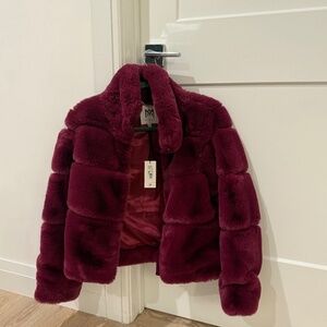 MILLY WOMEN'S RIVERA FAUX FUR BURGUNDY JACKET SIZE PETITE. NEW WITH TAGS CUDDLY!